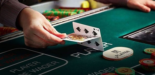 if you want to 바카라사이트검증 play baccarat in the style of vegas